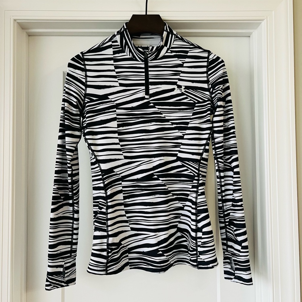 Under Armour Fitted Cold Gear Black & White Size L